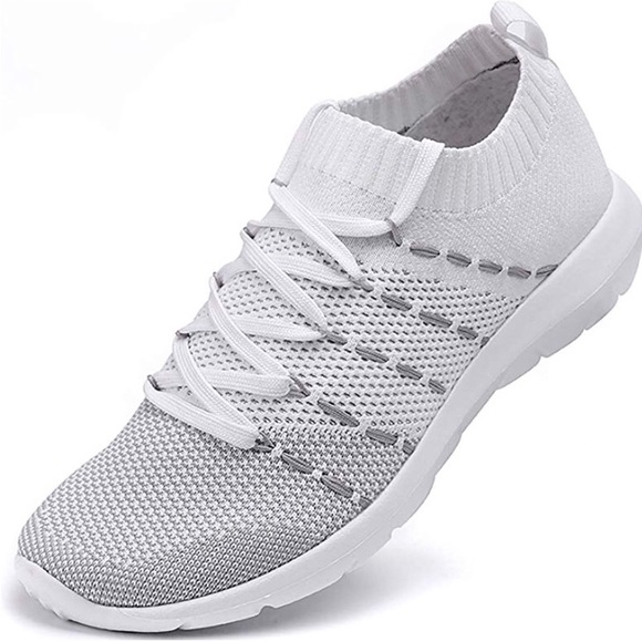 Shoes - White & Gray Tennis shoes